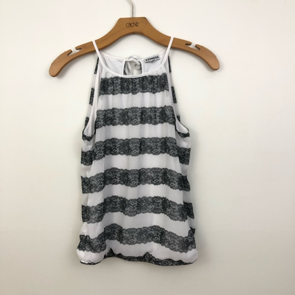 Express | Lace Print Top